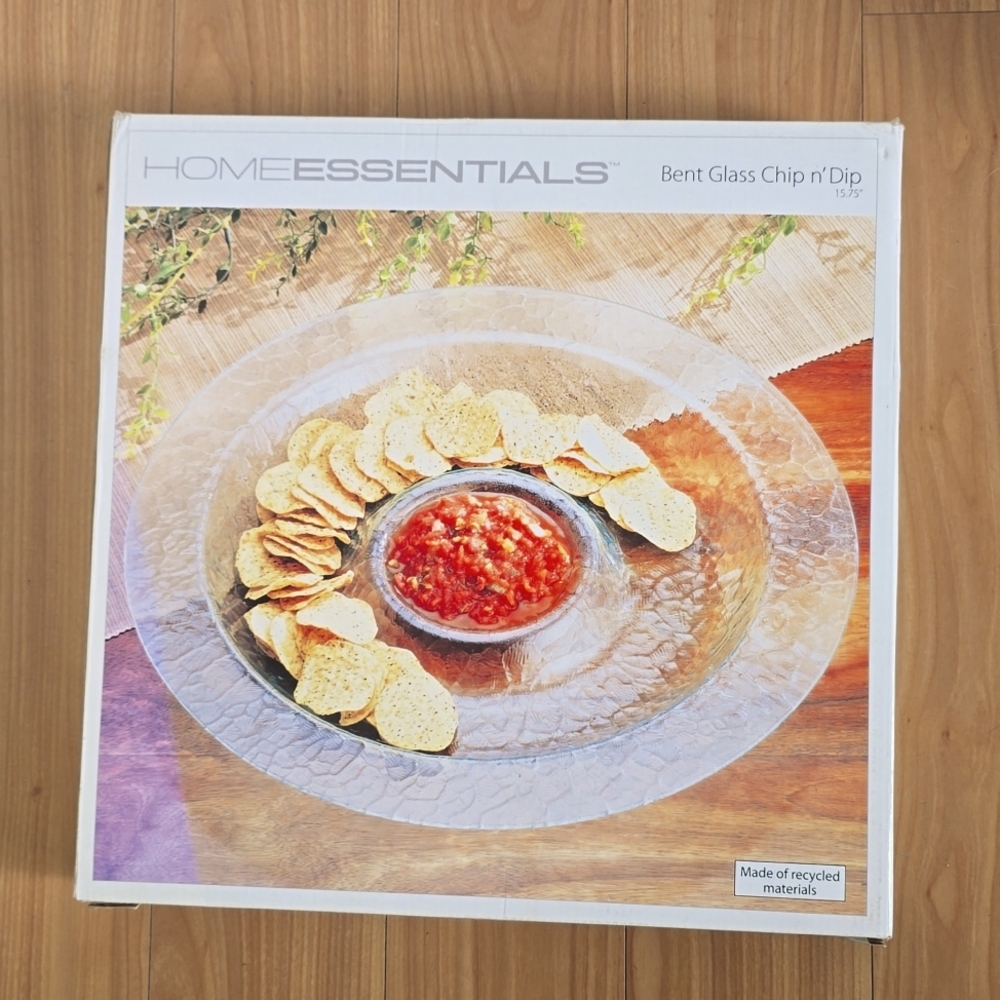 HOME ESSENTIALS| BENT GLASS